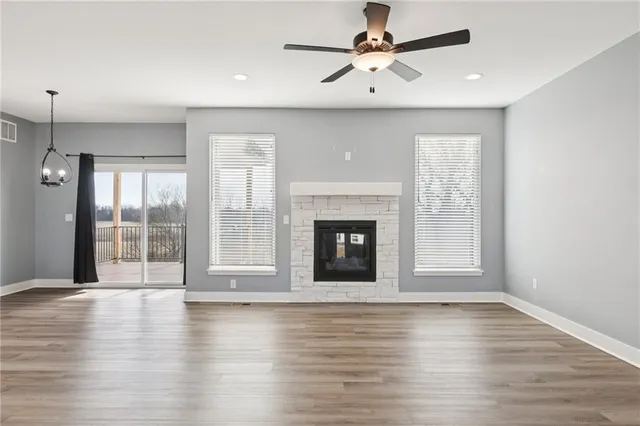 $385,000 | 2313 Burris Drive, Harrisonville, MO 64701