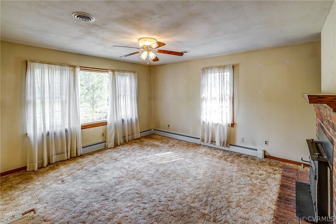 2455 Meadow Road Sandston, VA 23150 - Photo 6 of 16 Gallery Image 6