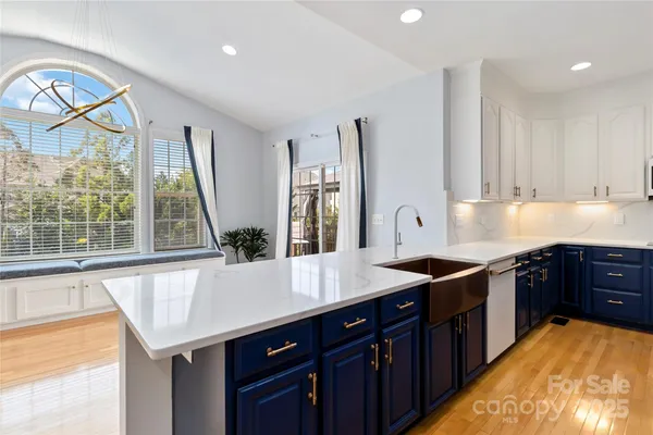 $989,000 | 1009 Murandy Lane, Matthews, NC 28104