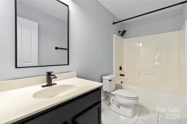 $989,000 | 1009 Murandy Lane, Matthews, NC 28104