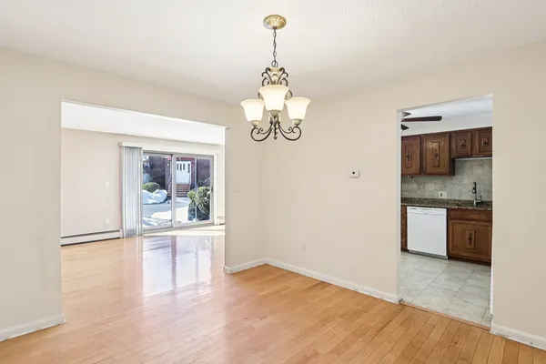 $359,900 | 141 Essex Street, Unit B1, Saugus, MA 01906