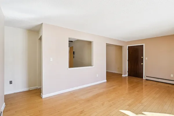 $359,900 | 141 Essex Street, Unit B1, Saugus, MA 01906