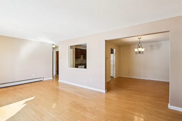 $359,900 | 141 Essex Street, Unit B1, Saugus, MA 01906