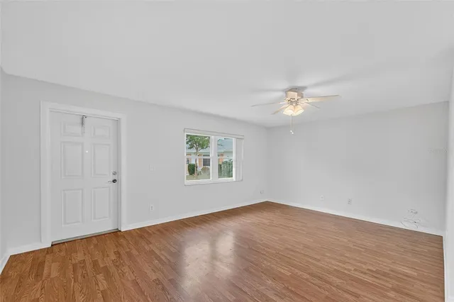 $79,999 | 1902 Andover Street, Unit 203, Sun City Center, FL 33573