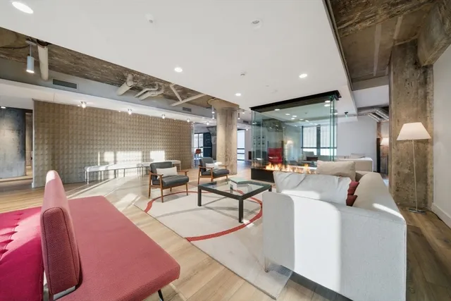 $720,000 | 9 Medford Street, Unit 410, Somerville, MA 02143