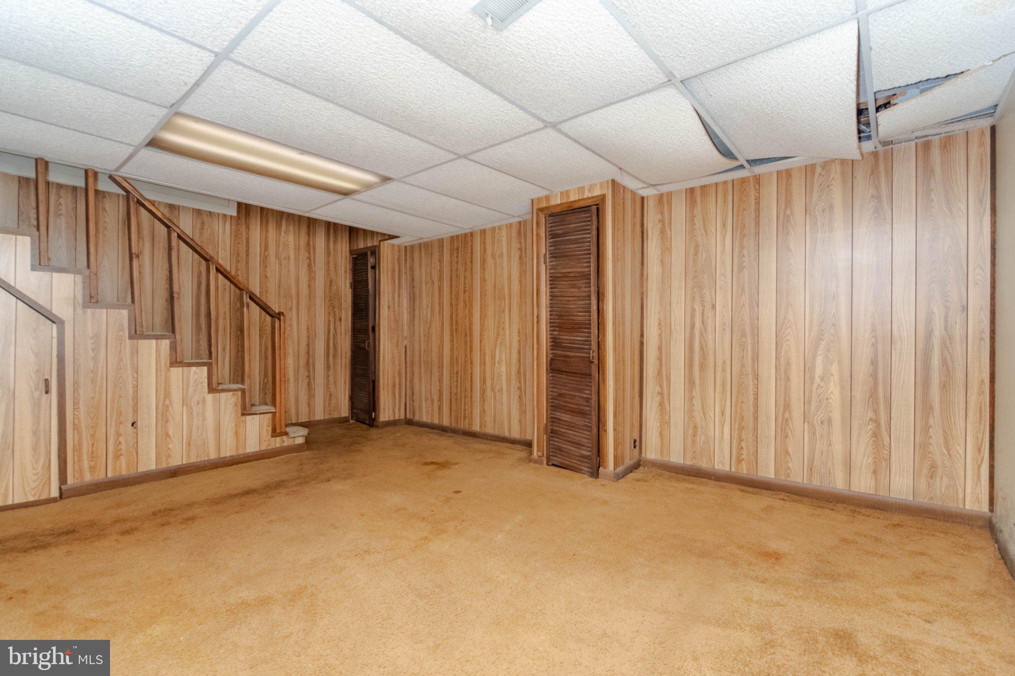 2001 Ormand Road Baltimore, MD 21222 - Photo 29 of 37 Family Room
