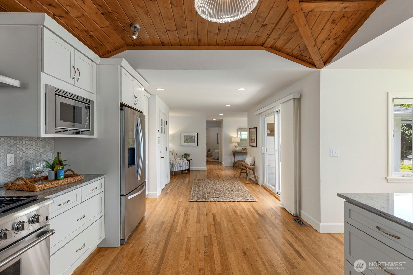 5930 Rose Loop Northeast Bainbridge Island, WA 98110 - Photo 15 of 40