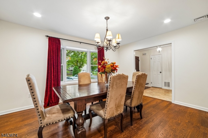 123 Riverbend Road Berkeley Heights, NJ 07922 - Photo 5 of 29 Gallery Image 5