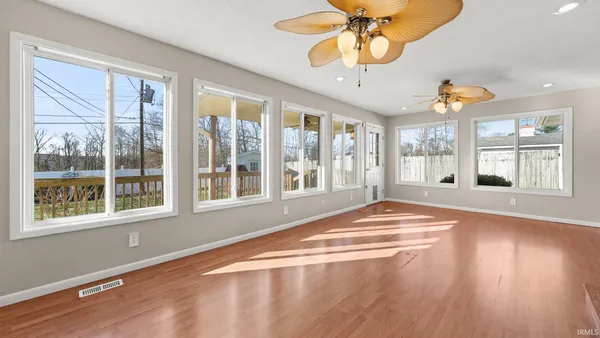 $277,500 | 2846 Hillside Drive, Bedford, IN 47421