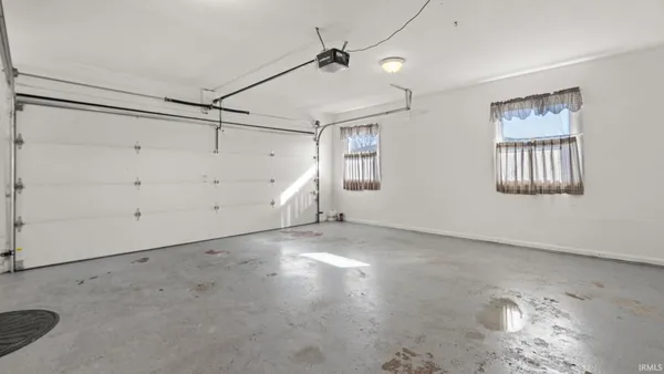 $277,500 | 2846 Hillside Drive, Bedford, IN 47421