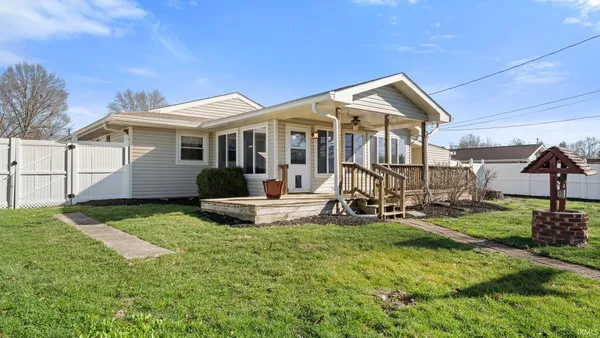$277,500 | 2846 Hillside Drive, Bedford, IN 47421