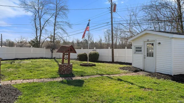 $277,500 | 2846 Hillside Drive, Bedford, IN 47421