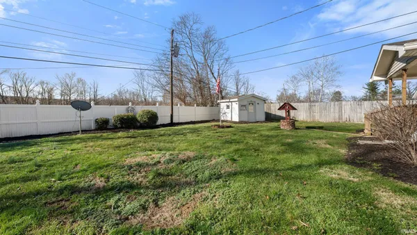 $277,500 | 2846 Hillside Drive, Bedford, IN 47421