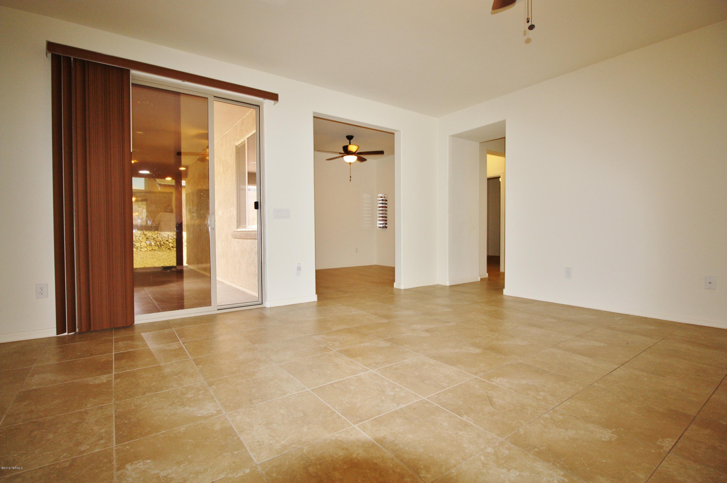 258 East Sycamore View Road Vail, AZ 85641 - Photo 27 of 31 Gallery Image 27