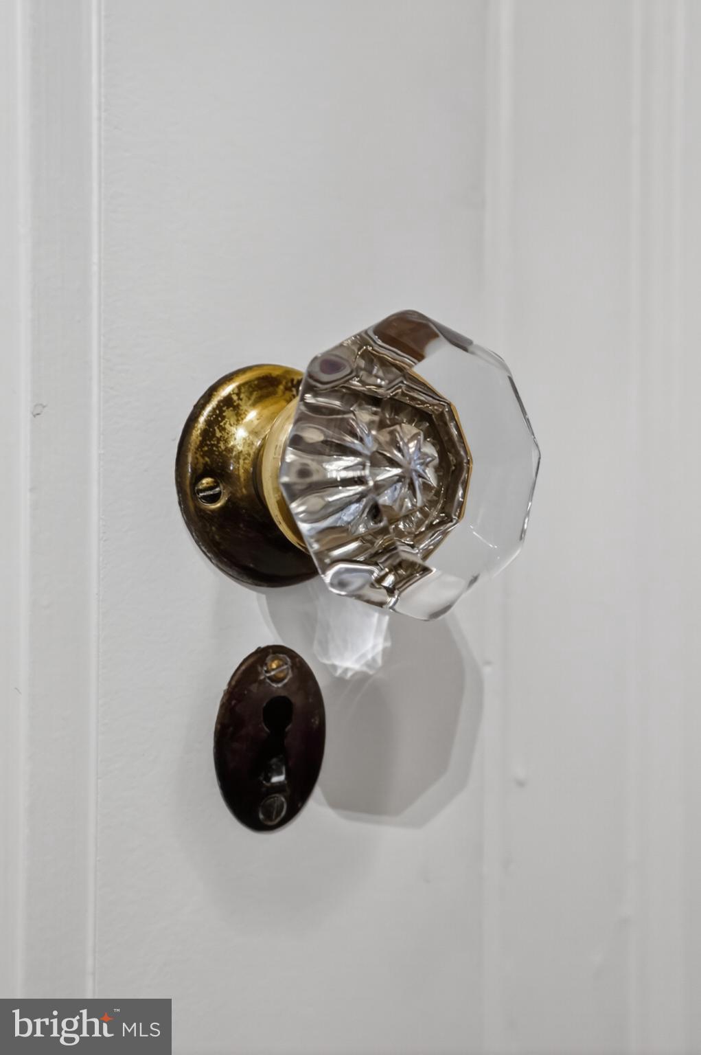 1661 Crescent Place Northwest, Unit 604 Washington, DC 20009 - Photo 13 of 61 Charming historic details