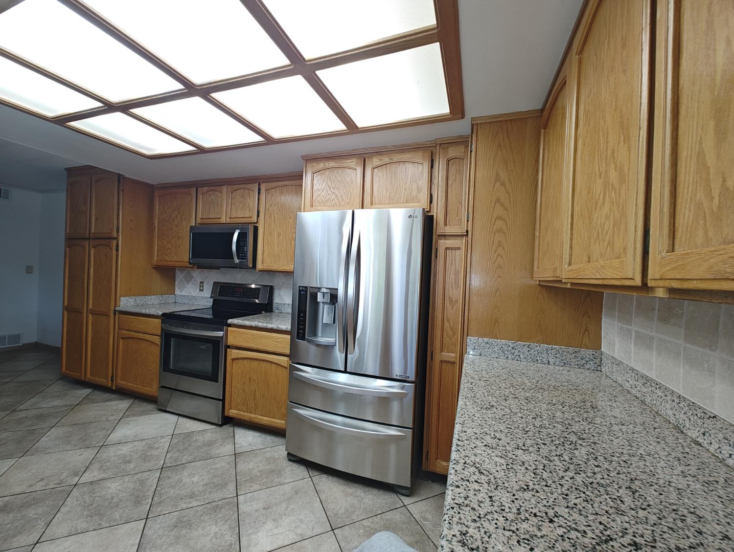 505 Broderick Avenue Modesto, CA 95350 - Photo 21 of 72