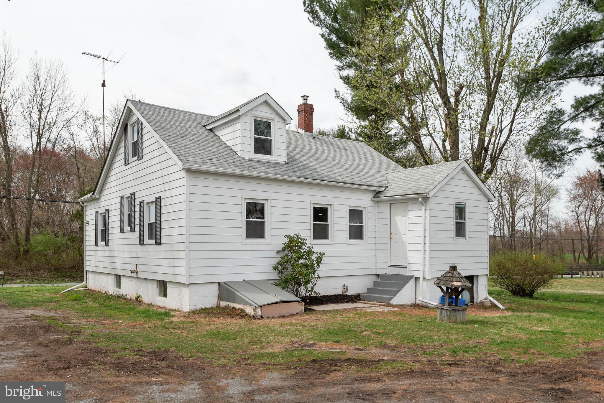 20635 Whites Ferry Road Poolesville, MD 20837 - Photo 38 of 40