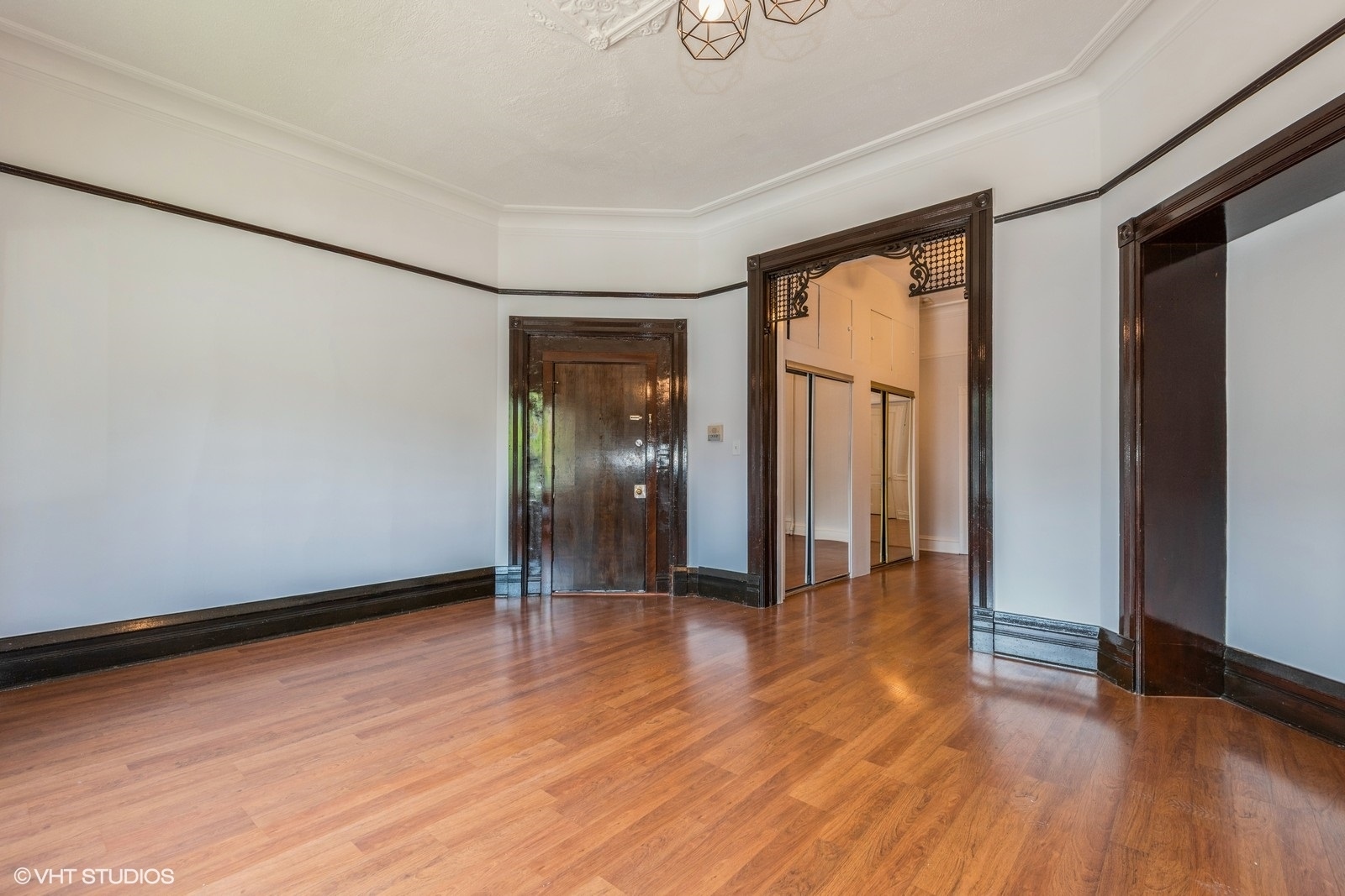 3136 South Prairie Avenue, Unit 1 Chicago, IL 60616 - Photo 5 of 19