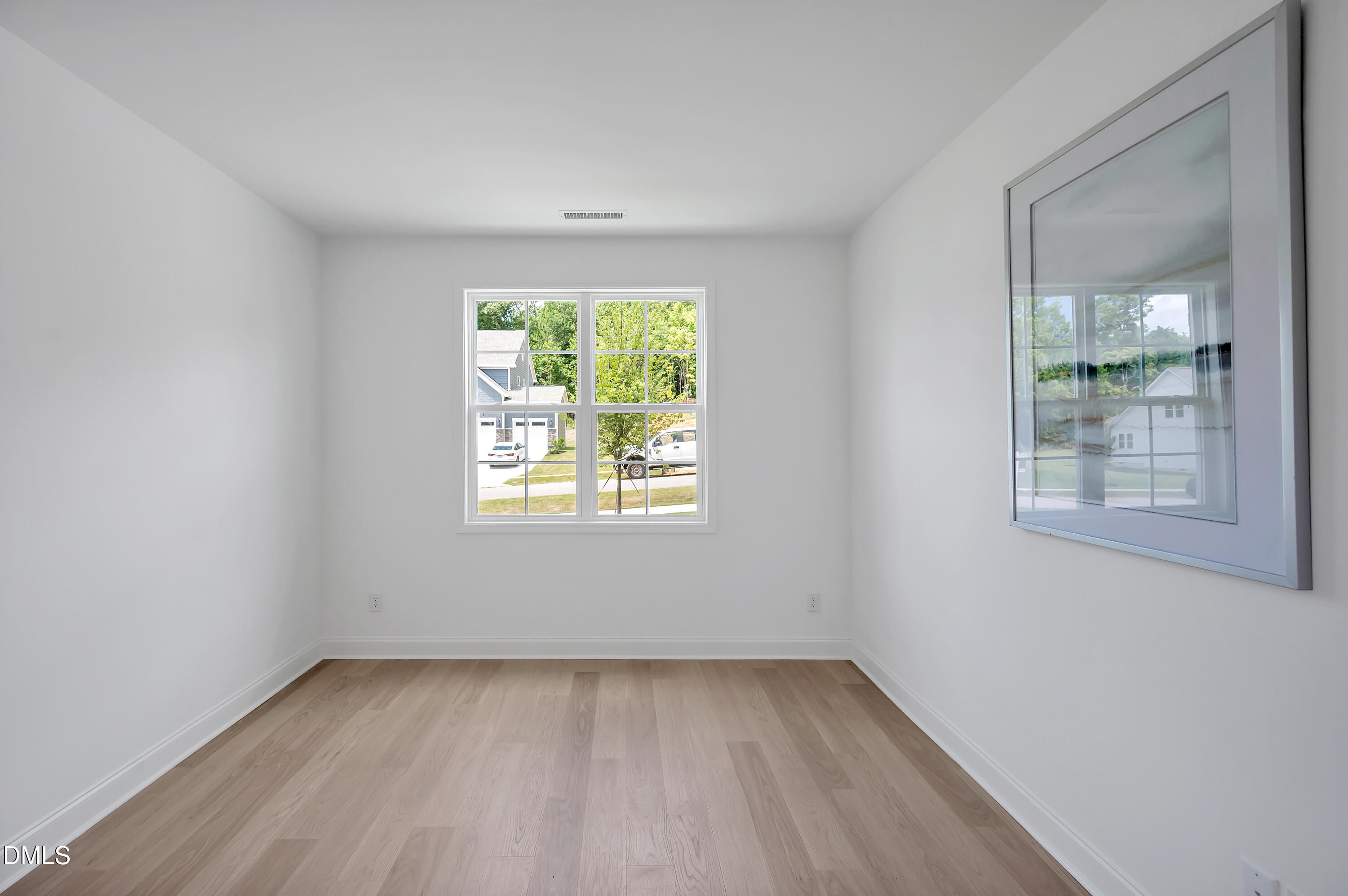 1109 Prominence Drive Durham, NC 27712 - Photo 13 of 31 FAR_7192