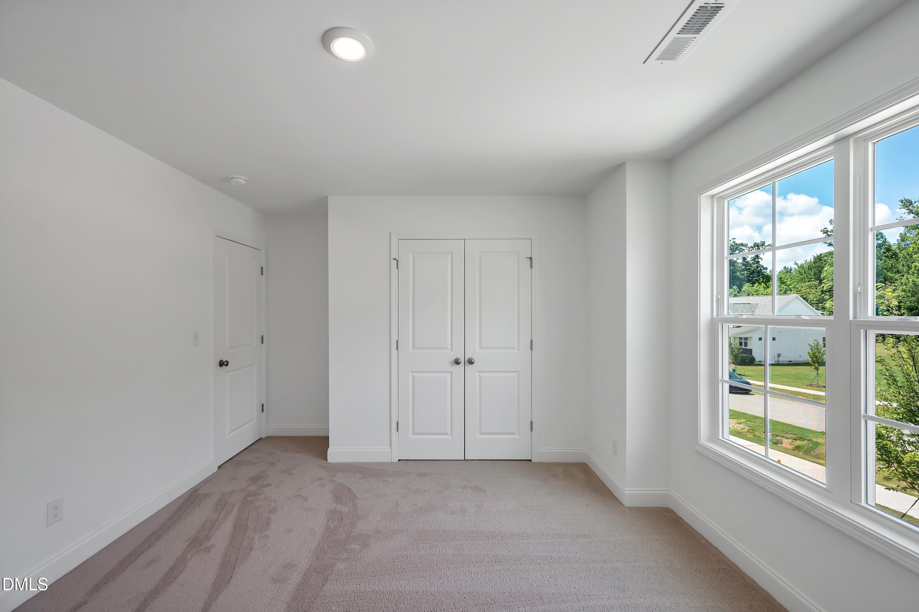 1109 Prominence Drive Durham, NC 27712 - Photo 16 of 31 FAR_7207