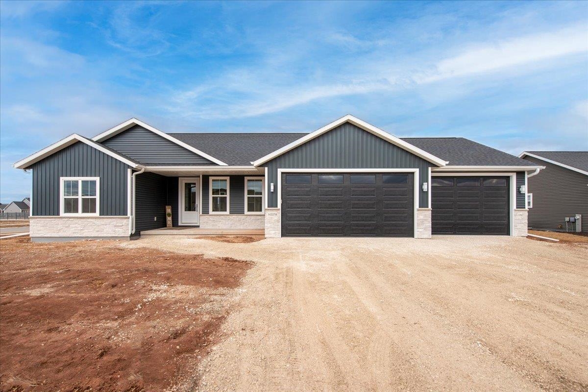W5574 Tonys Way Appleton, WI 54915 - Photo 1 of 1 Gallery Image 1