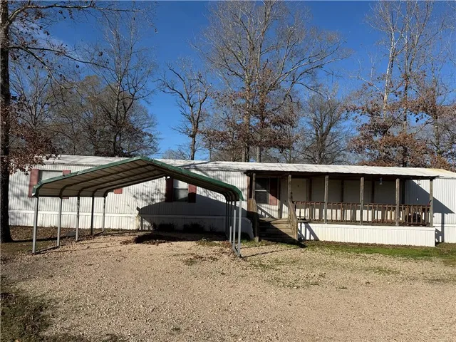 $175,000 | 195 Varvarosky Road, Deville, LA 71328