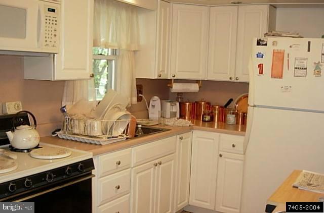 592 East Canal Road York, PA 17404 - Photo 8 of 9 Gallery Image 8