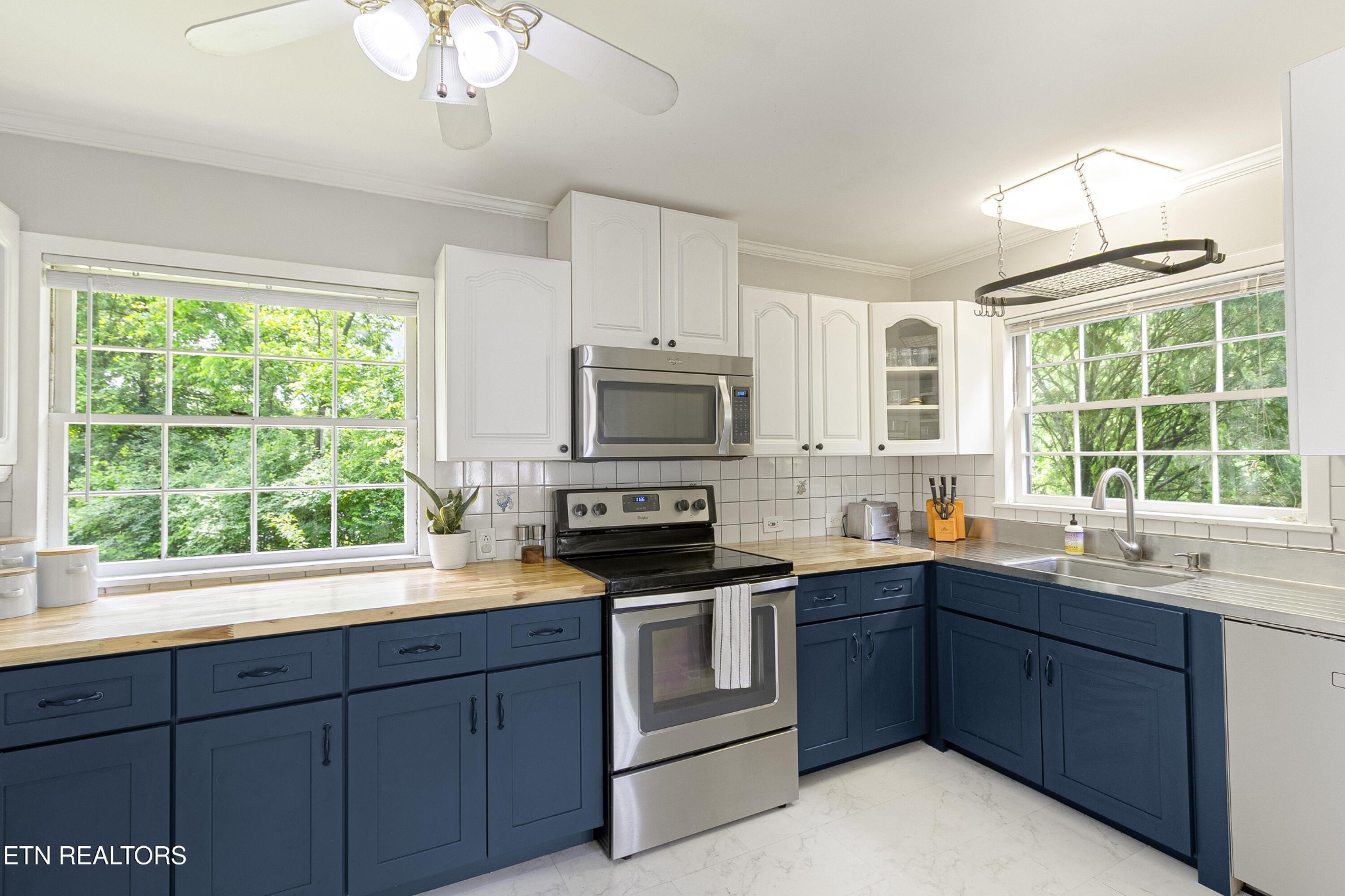 111 Tomlinson Road Oak Ridge, TN 37830 - Photo 10 of 27