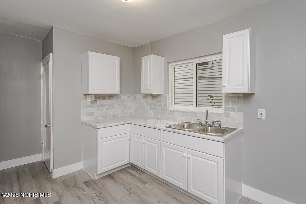 2041 Loxley Road Toledo, OH 43613 - Photo 11 of 30 175A8240
