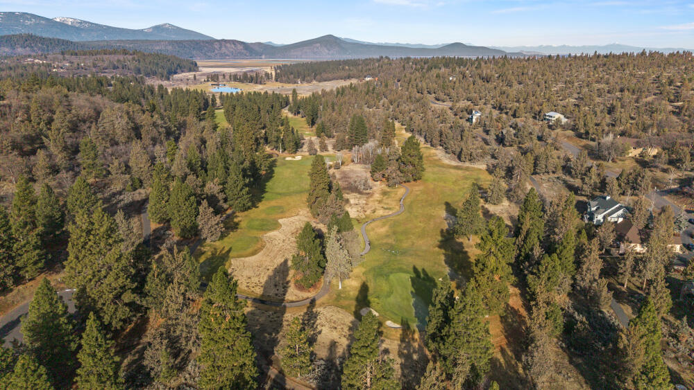 9536 Kestrel Road Klamath Falls, OR 97601 - Photo 76 of 78
