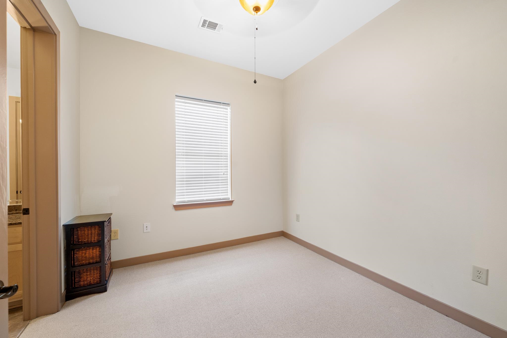 1430 Regency Road, Unit H301 Gulf Shores, AL 36542 - Photo 10 of 25 Guest Bedroom