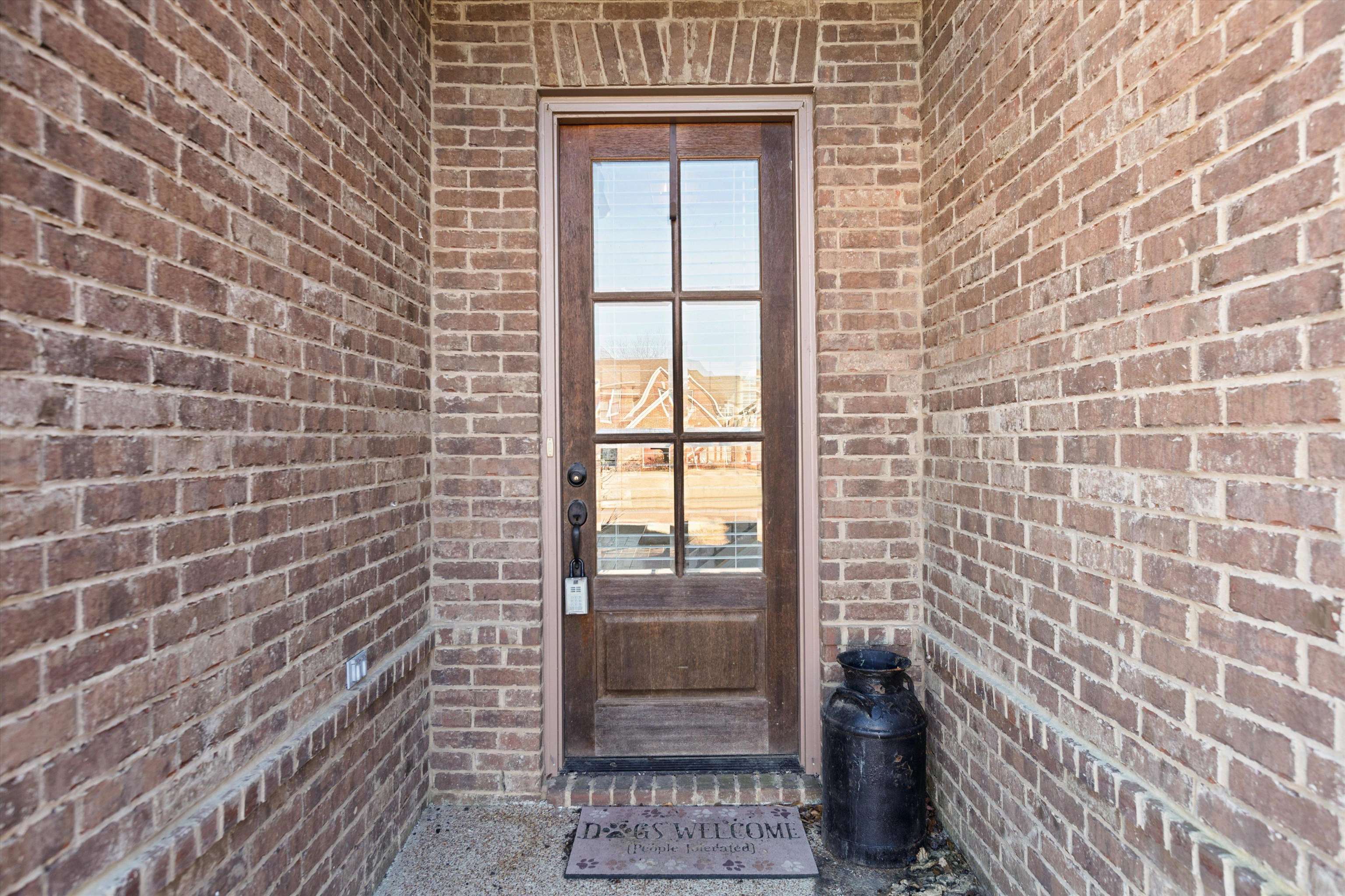 6005 Maher Valley Cove Bartlett, TN 38135 - Photo 26 of 28 a bathroom with a shower