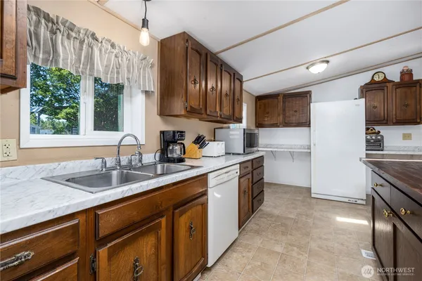 $450,000 | 71 Dog Gone Lane, Elma, WA 98541