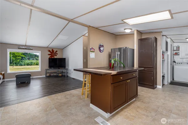 $450,000 | 71 Dog Gone Lane, Elma, WA 98541