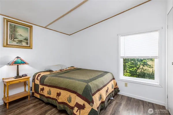 $450,000 | 71 Dog Gone Lane, Elma, WA 98541