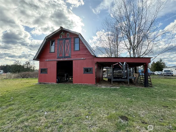 $450,000 | 71 Dog Gone Lane, Elma, WA 98541