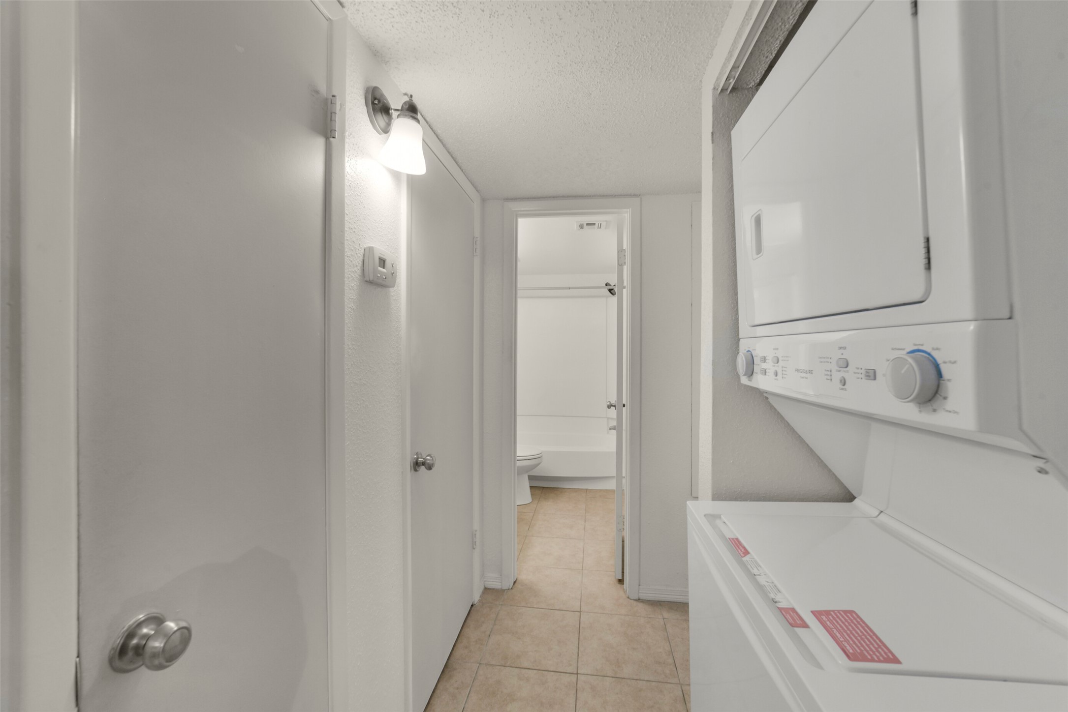 6333 Shadow Tree Drive Houston, TX 77035 - Photo 18 of 36
