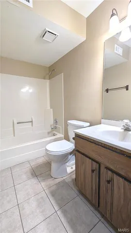 $2,000 | 332 Spencer Place, St. Peters, MO 63376