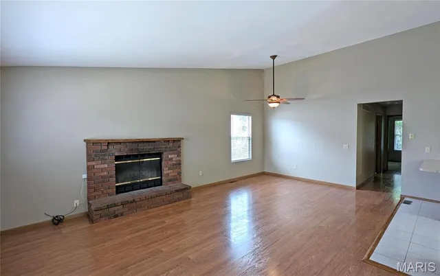 $2,000 | 332 Spencer Place, St. Peters, MO 63376