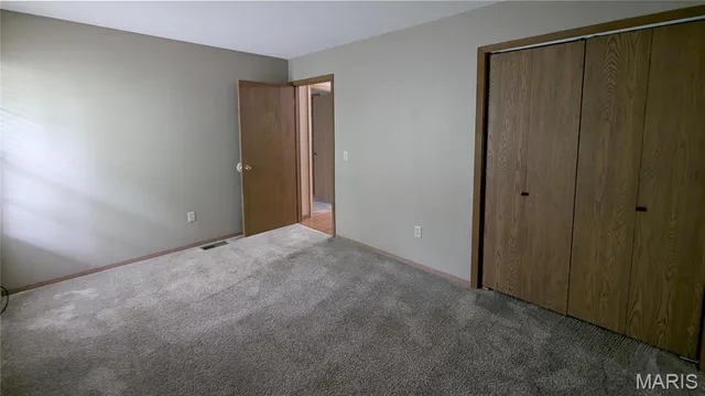 $2,000 | 332 Spencer Place, St. Peters, MO 63376