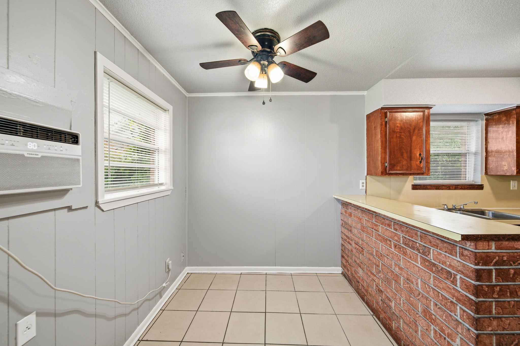 6116 Octavia Street, Unit 1/2 Houston, TX 77026 - Photo 4 of 17