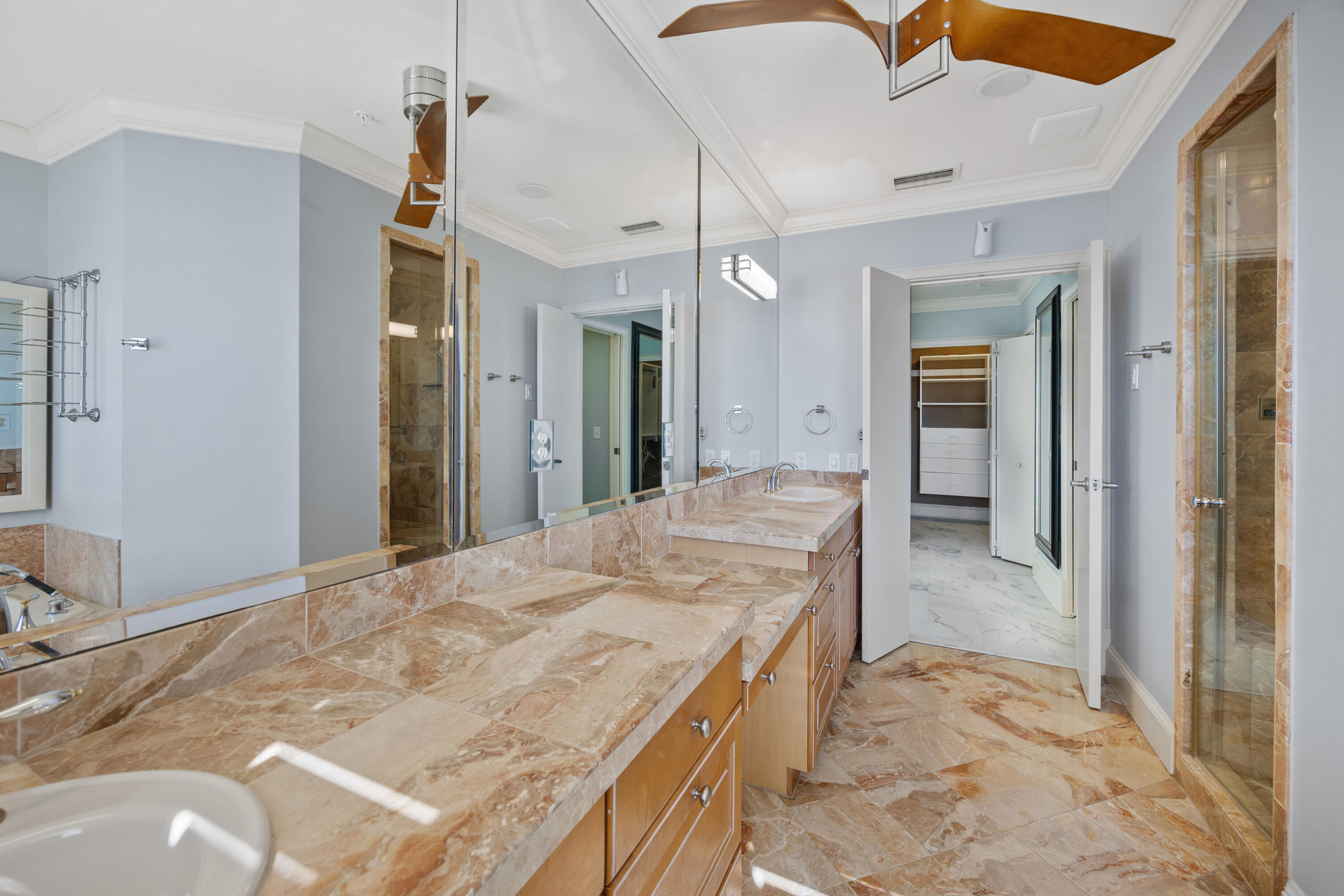 508 Harbor Boulevard, Unit 402 Destin, FL 32541 - Photo 25 of 49 Primary Bathroom