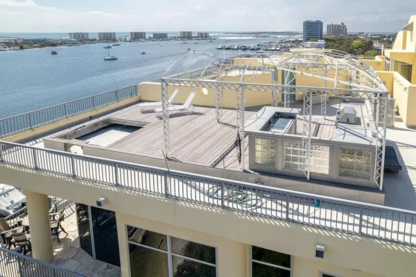 $4,250 | 508 Harbor Boulevard, Unit 402, Destin, FL 32541