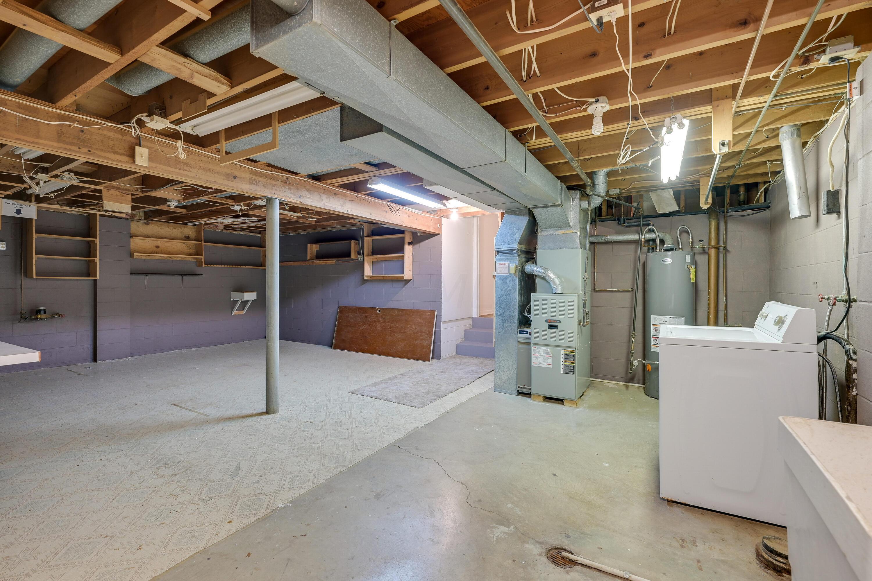 5516 Driftwood Road Columbus, OH 43229 - Photo 26 of 35 4th level - Unfinished basement