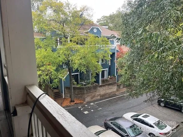 $1,795 | 433 West 8th Street, Charlotte, NC 28202