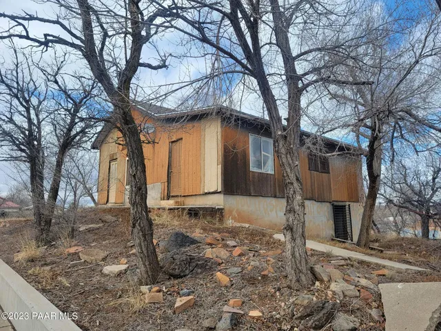 $150,000 | 268 Park Avenue, Ash Fork, AZ 86320