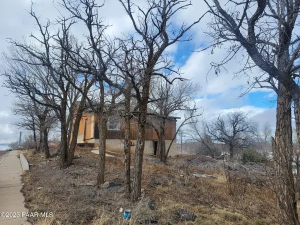 $150,000 | 268 Park Avenue, Ash Fork, AZ 86320