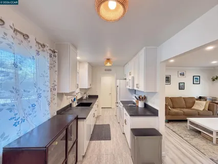 $460,000 | 2548 Jones Road, Unit 10, Walnut Creek, CA 94597
