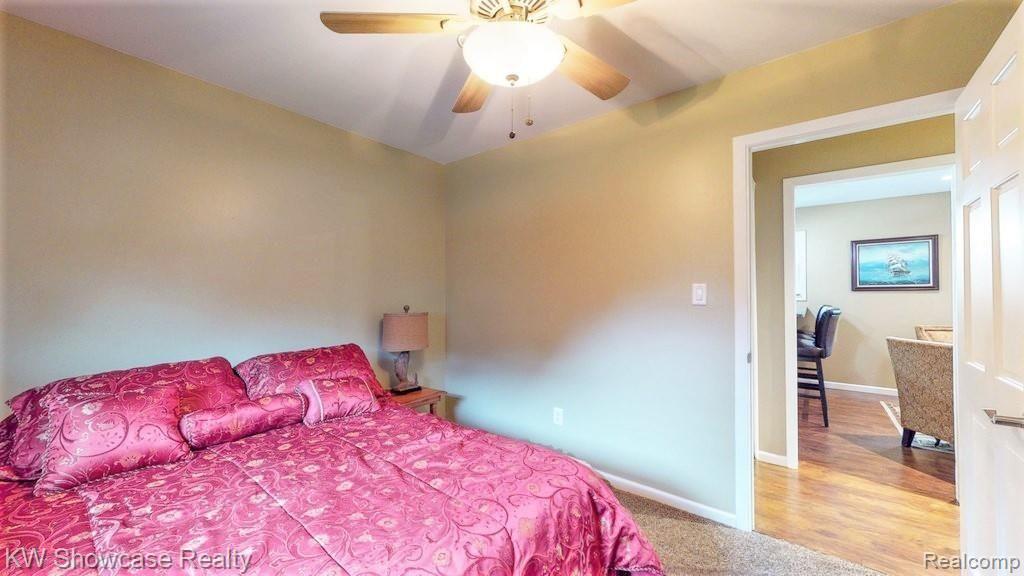 2985 West Commerce Road Milford, MI 48380 - Photo 26 of 39 17 First Floor Bedroom.jpg