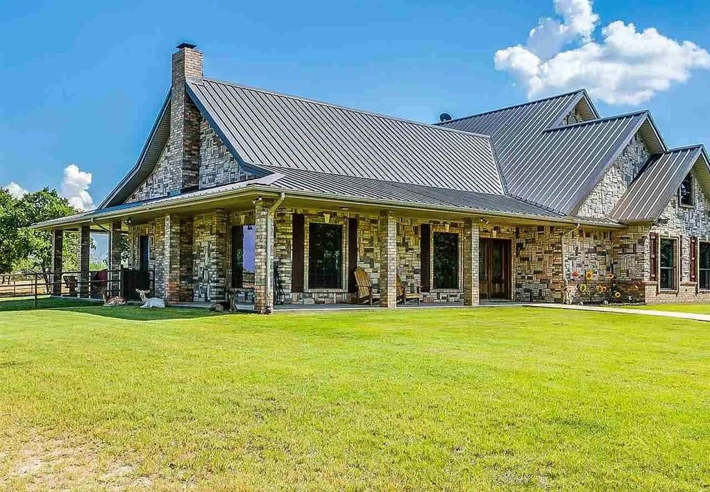 499 Ford Road Bowie, TX 76230 - Photo 6 of 40